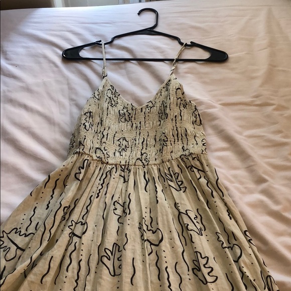 Black and white patterned maxi dress - Picture 5 of 5